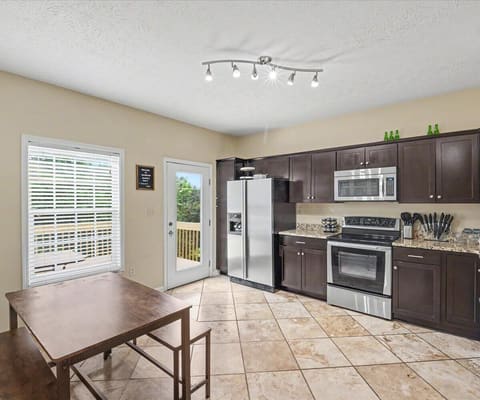 3124 Roundway Down Lane, Lexington, KY 40509 — photo 5
