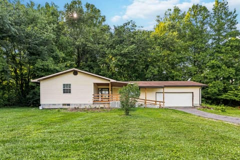 3572 Echo Valley Road, Lily, KY 40740 — photo 2