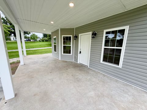 315 Garrett Street, Ferguson, KY 42533 — photo 2