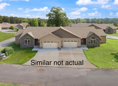 15-A W Canterbury Drive, Bronston, KY 42518 — photo 5