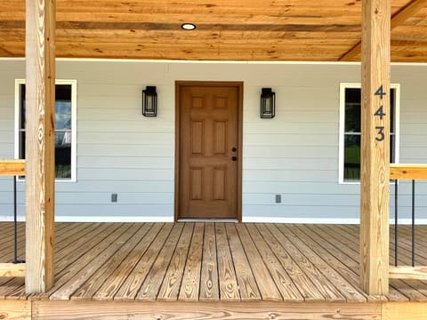 443 Pumpkin Creek Circle, Jamestown, KY 42629 — photo 3
