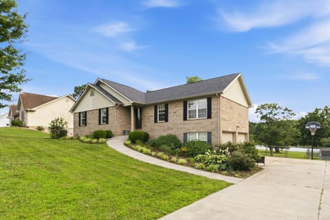 616 Woodview Drive, Somerset, KY 42503 — photo 4