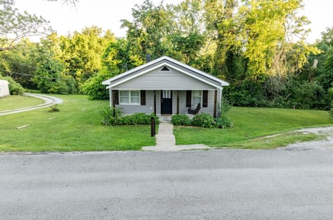 370 Green Acres Drive, Monticello, KY 42633 — photo 3
