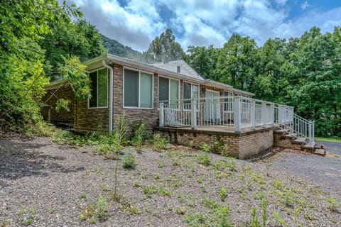 9598 Highway 119 N, Jenkins, KY 41537 — photo 2