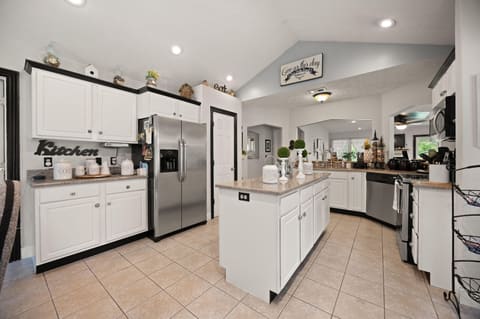 398 Carriage Lane, Jamestown, KY 42629 — photo 4
