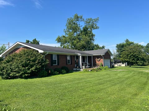 455 Davis Lane, Winchester, KY 40391 — photo 2