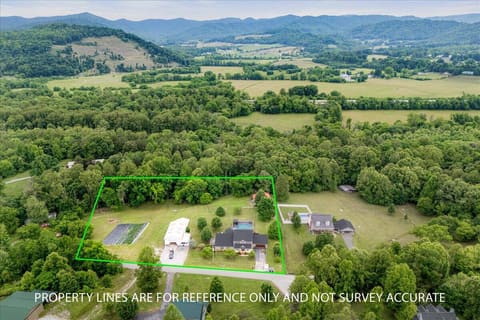 6985 Old Mountain Ash Pike, Williamsburg, KY 40769 — photo 3