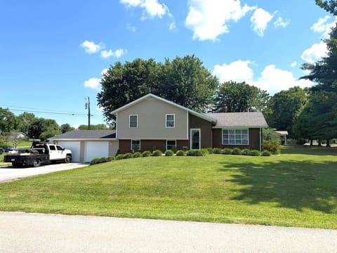 111 Guinn Drive, Monticello, KY 42633 — photo 2