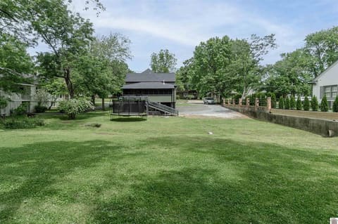 811 Olive Street, Murray, KY 42071 — photo 2