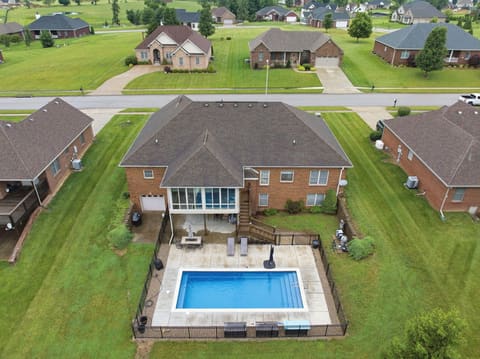 1092 Scenic Garden, Lawrenceburg, KY 40342 — photo 2