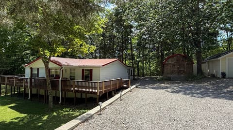 65 S Lake Drive, Burnside, KY 42519 — photo 2