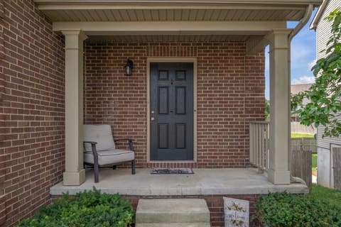 2432 Gooseberry Circle, Lexington, KY 40509 — photo 3
