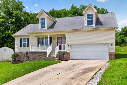 209 Connie Lane, Winchester, KY 40391 — photo 2
