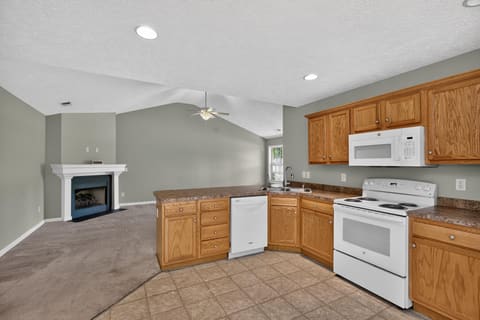 127 Starting Gate Point, Georgetown, KY 40324 — photo 5