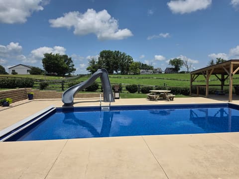 142 Mills Lane, Frankfort, KY 40601 — photo 3