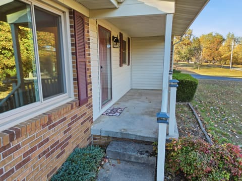 111 Cherry Grove Drive, Benton, KY 42025 — photo 2
