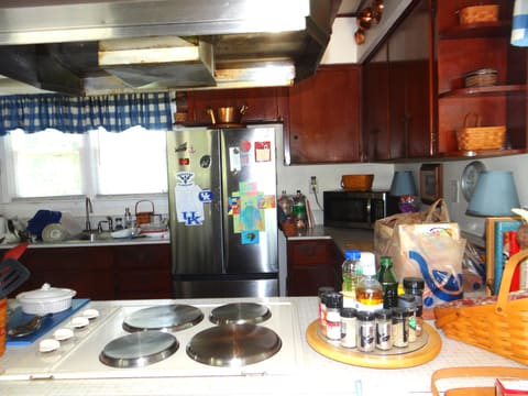 1116 Duckers Road, Midway, KY 40347 — photo 4