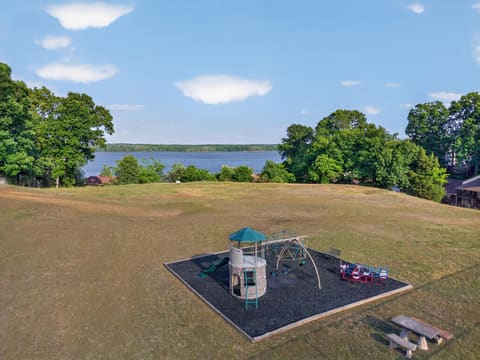 328 Champion Hills Road 2D, Kuttawa, KY 42055 — photo 4