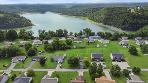 134 Hearthside Drive, Somerset, KY 42503 — photo 4