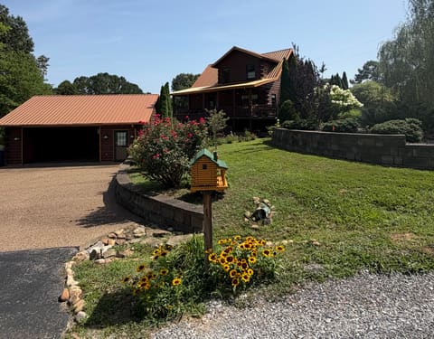 484 Blue Springs Boulevard, Cadiz, KY 42211 — photo 2