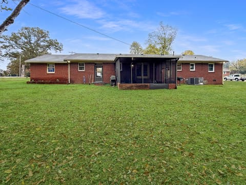 1102 Dogwood Lane, Fulton, KY 42041 — photo 2