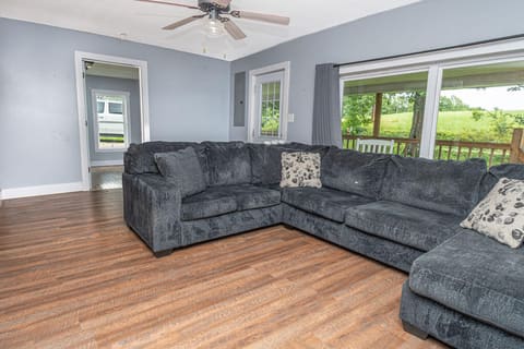 1797 E Clack Mountain Road, Clearfield, KY 40313 — photo 5