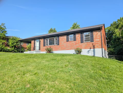 106 Leimaur Drive, Richmond, KY 40475 — photo 2