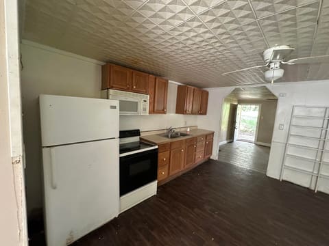 1094 Barnesburg Road, Somerset, KY 42503 — photo 4