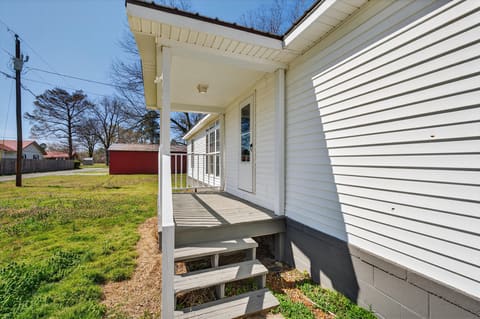 29 6th Street, Hardin, KY 42048 — photo 2