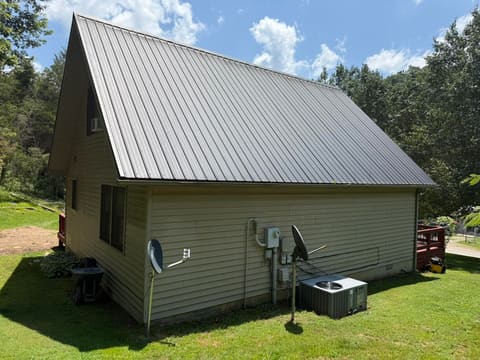 1671 Smith Grove Road, Burkesville, KY 42717 — photo 5