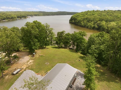 456 Kentucky Lake Drive, Murray, KY 42071 — photo 2