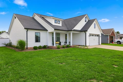 107 Clements Drive, Danville, KY 40422 — photo 2