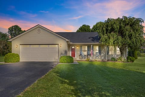 320 Kings Trace Drive, Berea, KY 40403 — photo 2
