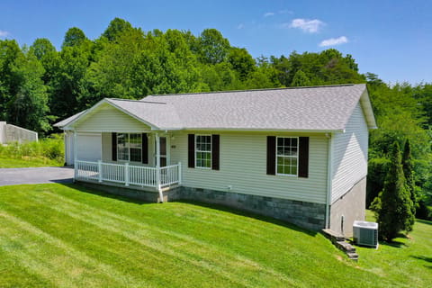 491 Hopkins Cemetery Road, Lily, KY 40740 — photo 5
