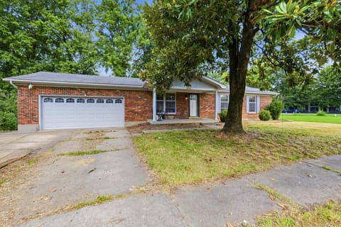 6502 Cady Drive, Louisville, KY 40258 — photo 2
