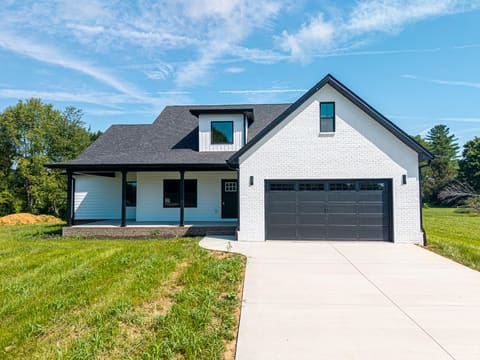 118 Runway Boulevard, Somerset, KY 42503 — photo 2