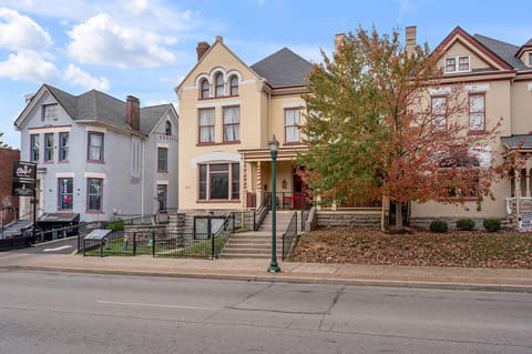 275 S Limestone 310, Lexington, KY 40508 — photo 2