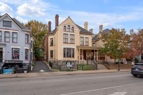 275 S Limestone 310, Lexington, KY 40508 — photo 3