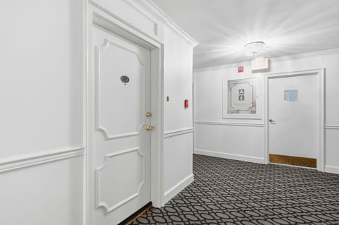 101 S Hanover Avenue 8D, Lexington, KY 40502 — photo 4
