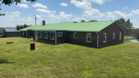 979 Walnut Grove School Rd Road, Waynesburg, KY 40489 — photo 3
