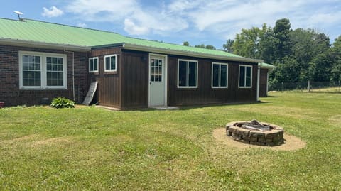 979 Walnut Grove School Rd Road, Waynesburg, KY 40489 — photo 5