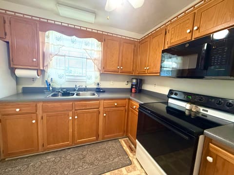 430 Fair Ground Road, Stanford, KY 40484 — photo 4
