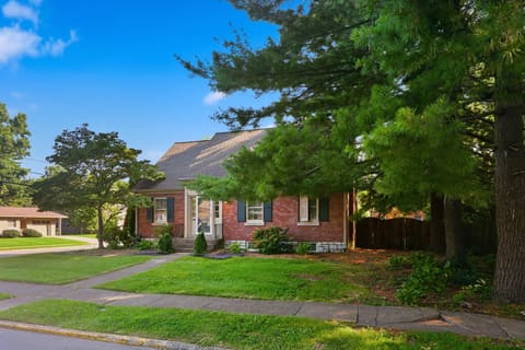 129 Barberry Lane, Lexington, KY 40503 — photo 3