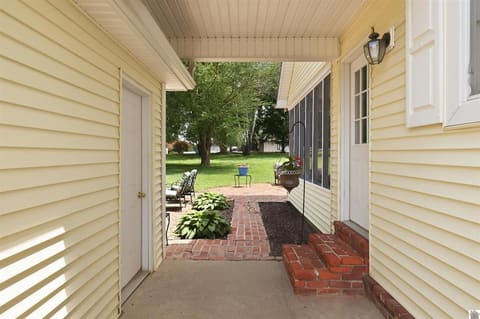 1524 Bellemeade Drive, Mayfield, KY 42066 — photo 4