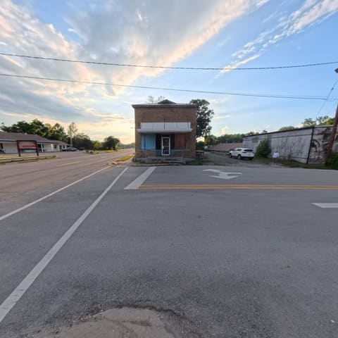 803 Main Street, Ravenna, KY 40472 — photo 2