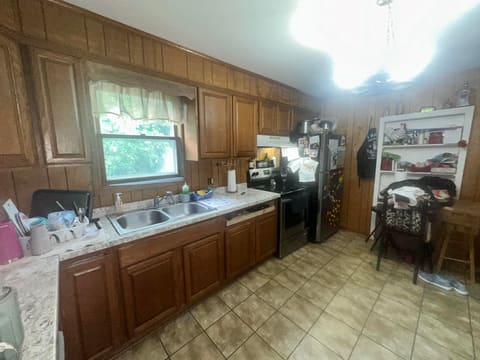 723 W Lockridge Street, Mayfield, KY 42066 — photo 4