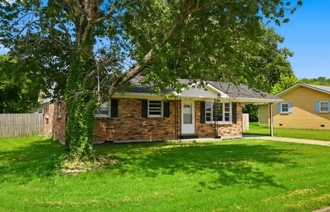 211 Laurel Drive, Berea, KY 40403 — photo 2