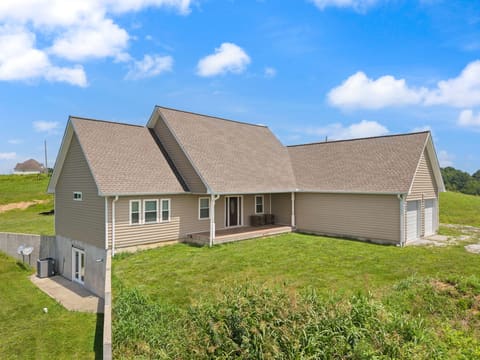 116 Walking Horse Way, Sharpsburg, KY 40374 — photo 2