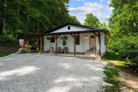 1820 N Fork Road, Stanton, KY 40380 — photo 2