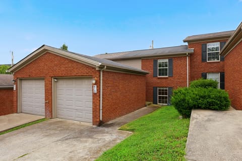 410 John Sutherland Drive, Nicholasville, KY 40356 — photo 3